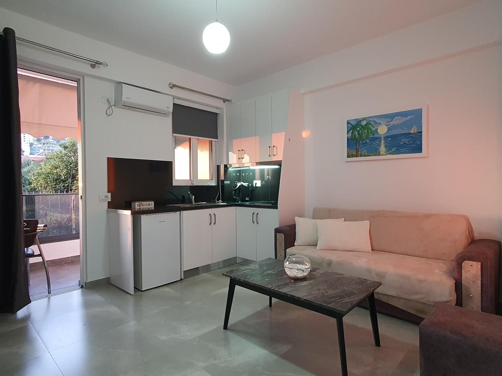 Flore Rooms Saranda Kültér fotó