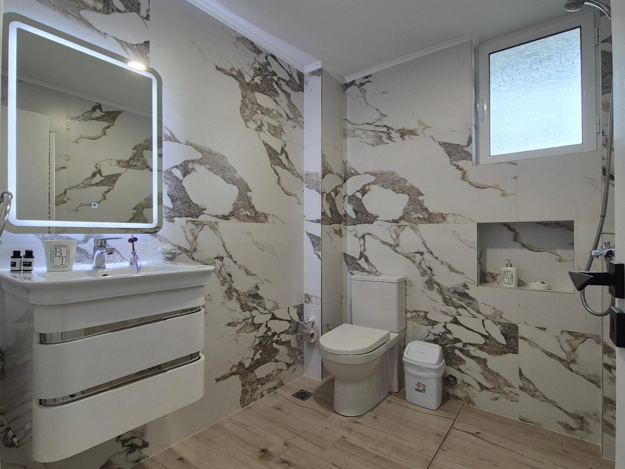 Flore Rooms Saranda Kültér fotó
